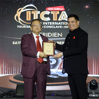 Dr. Subhash Goyal Received Satte Award-2025. Dr. Subhash Goyal Received lifetime achievement award from ITCTA.