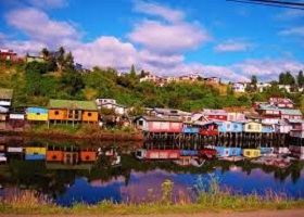 Castro, Isla Chiloe, Chile / Scenic Cruising Gulf of Corcovado