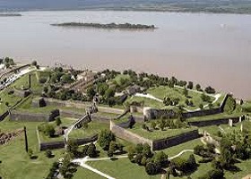 Bordeaux, France / Cruising Gironde Estuary