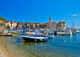 Komiza, Croatia Komiza, Croatia