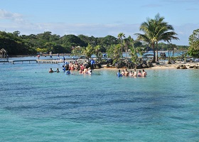 Mahogany Bay, Roatan, Honduras