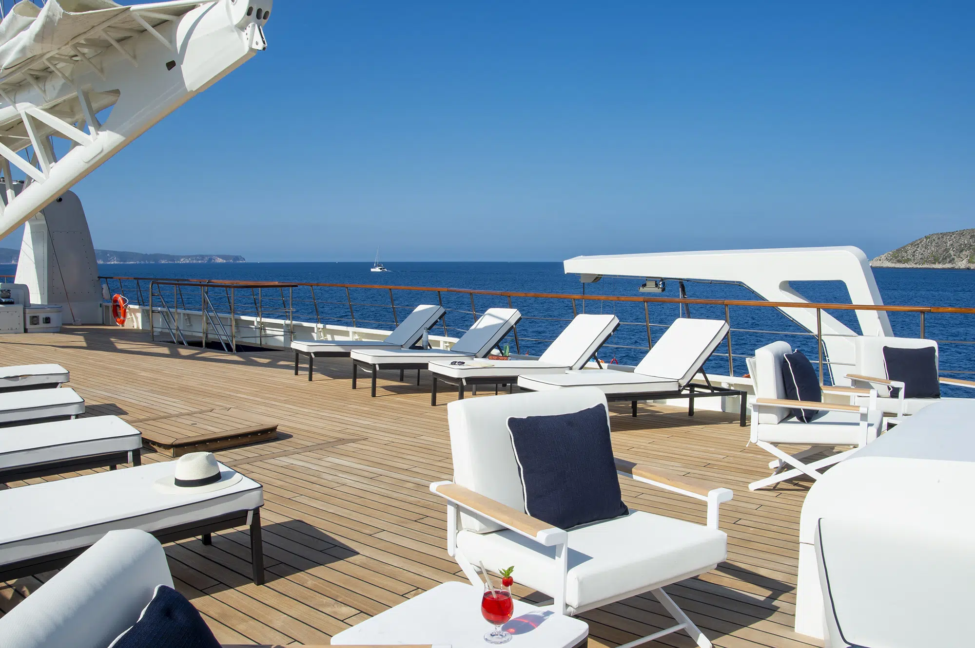 LePonant Sundeck